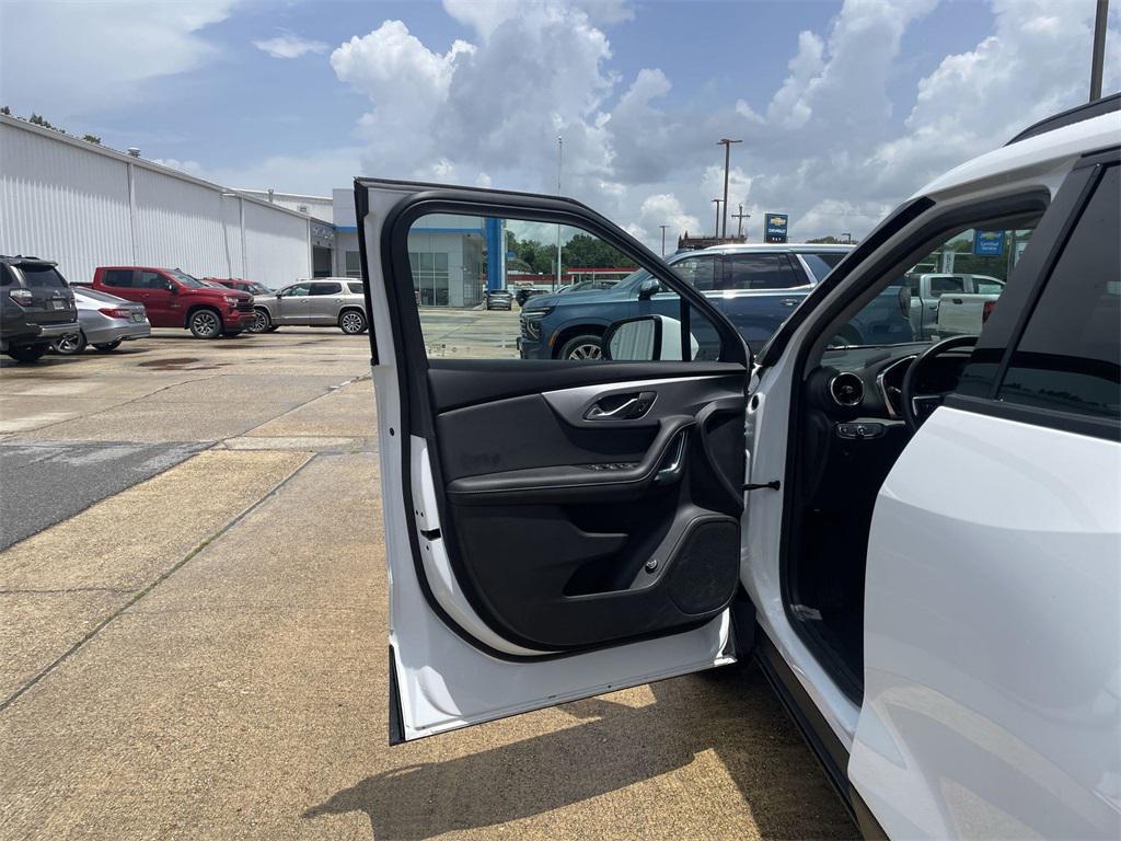 used 2023 Chevrolet Blazer car, priced at $28,490