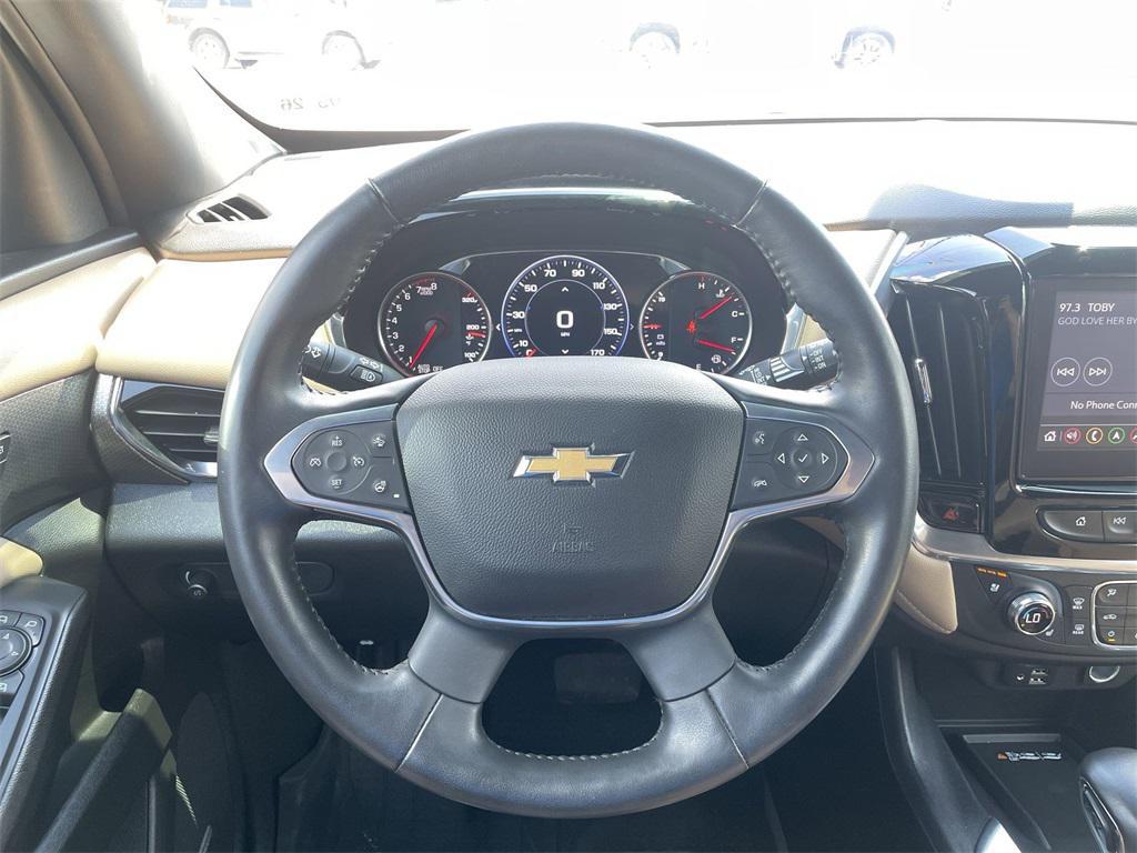 used 2022 Chevrolet Traverse car, priced at $36,750