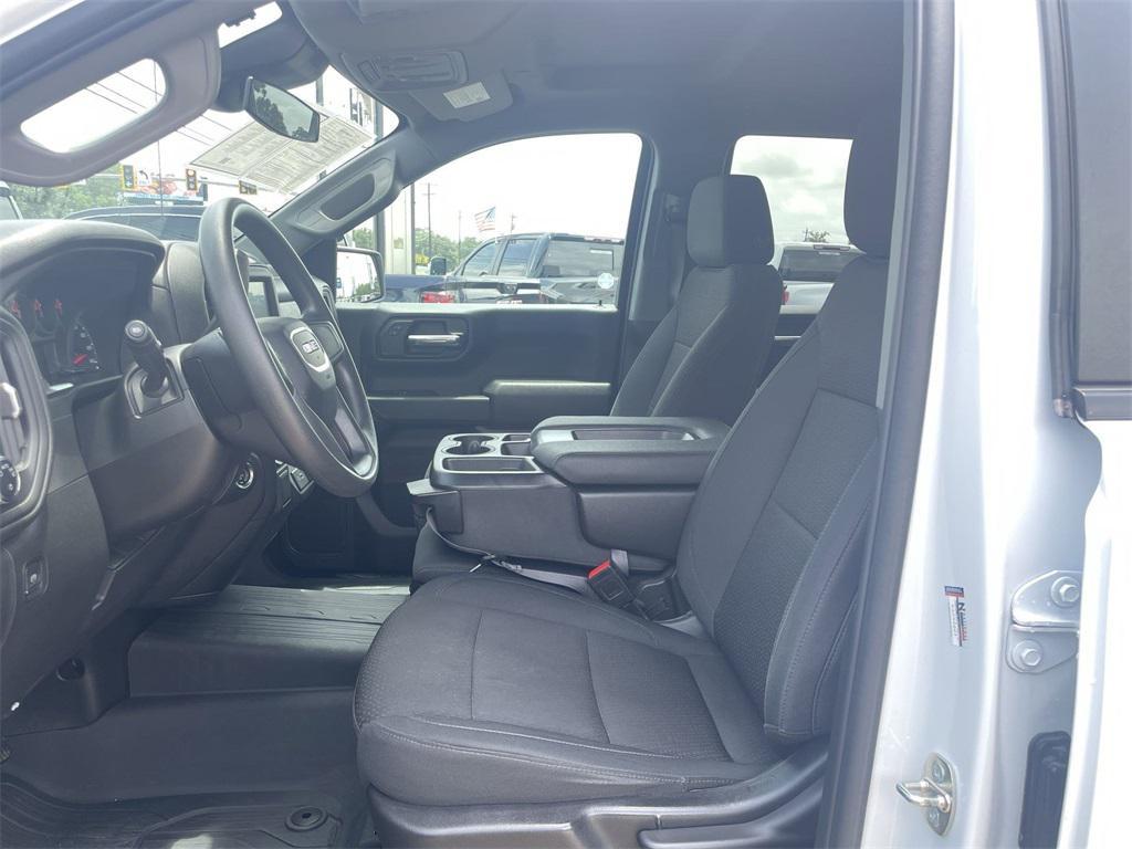 used 2024 GMC Sierra 1500 car, priced at $40,500