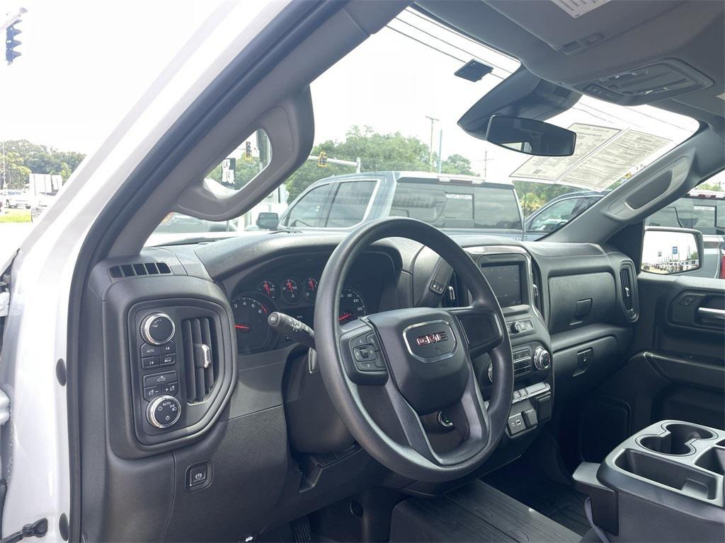 used 2024 GMC Sierra 1500 car, priced at $40,500