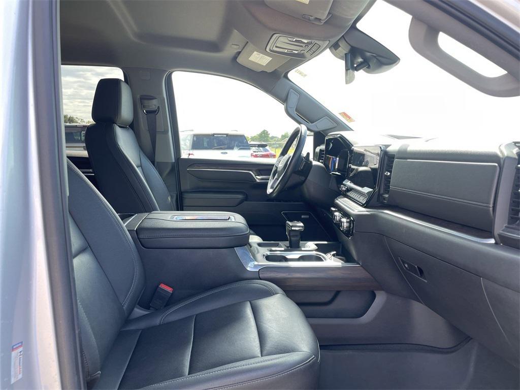 used 2022 GMC Sierra 1500 car, priced at $46,990