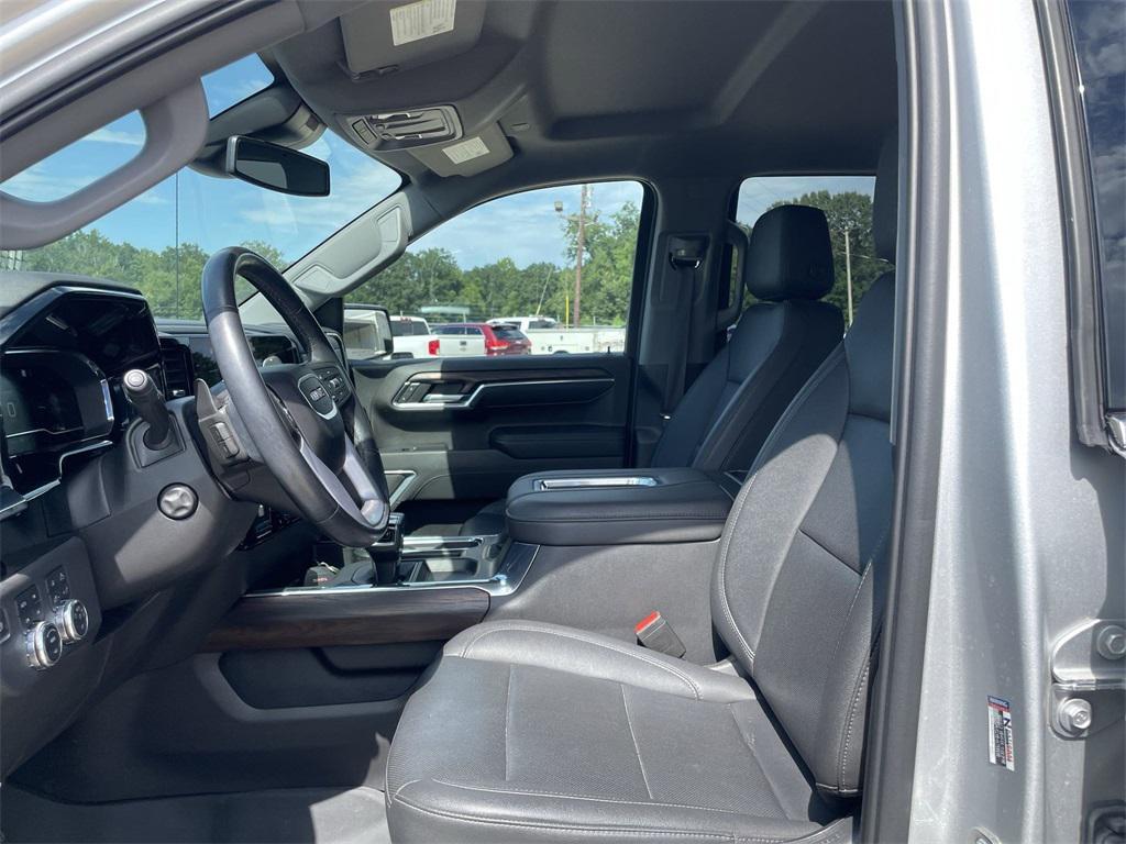 used 2022 GMC Sierra 1500 car, priced at $46,990