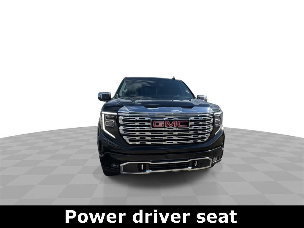 used 2022 GMC Sierra 1500 car, priced at $47,990