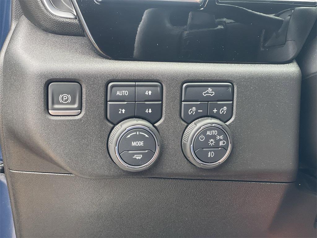 used 2022 Chevrolet Silverado 1500 car, priced at $47,690