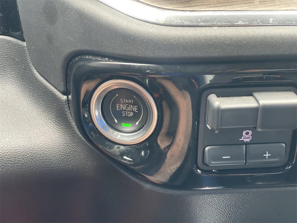 used 2022 Chevrolet Silverado 1500 car, priced at $47,690