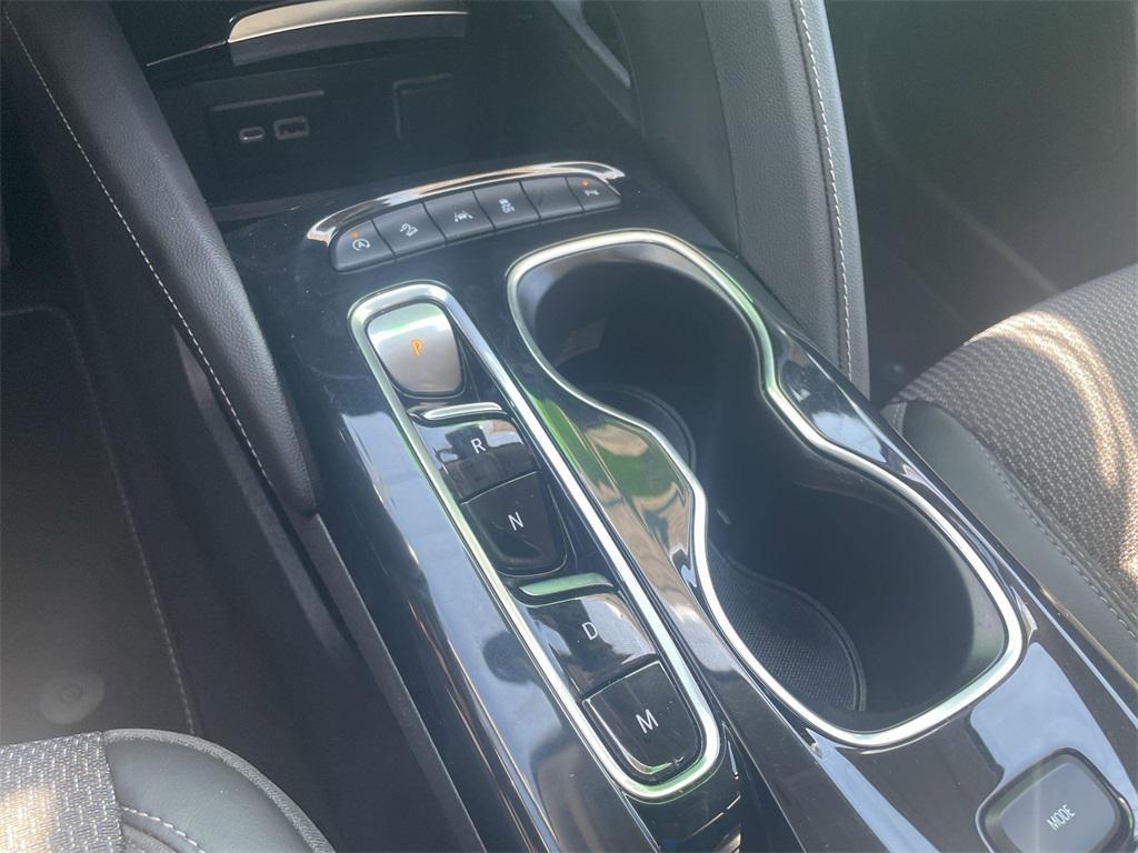 used 2023 Buick Envision car, priced at $27,050