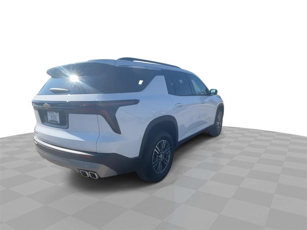 new 2026 Chevrolet Traverse car, priced at $39,990