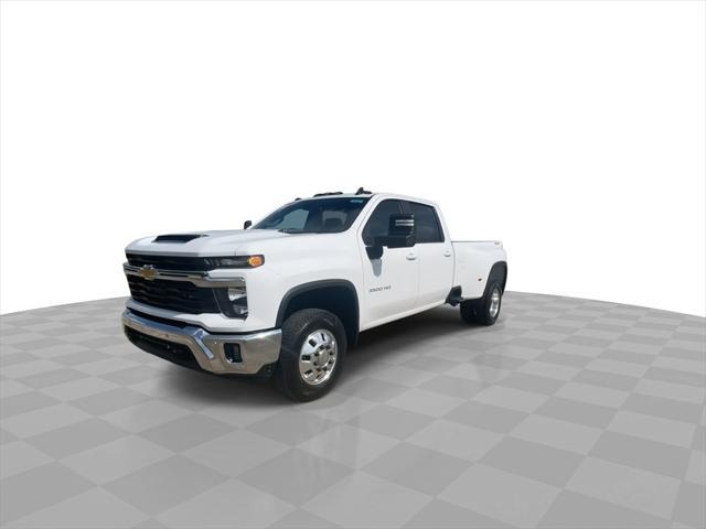 new 2025 Chevrolet Silverado 3500 car, priced at $78,035