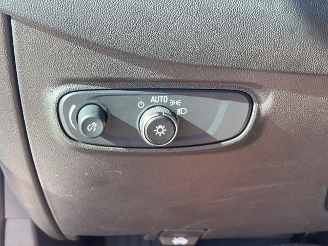 used 2024 Chevrolet Equinox car, priced at $26,990