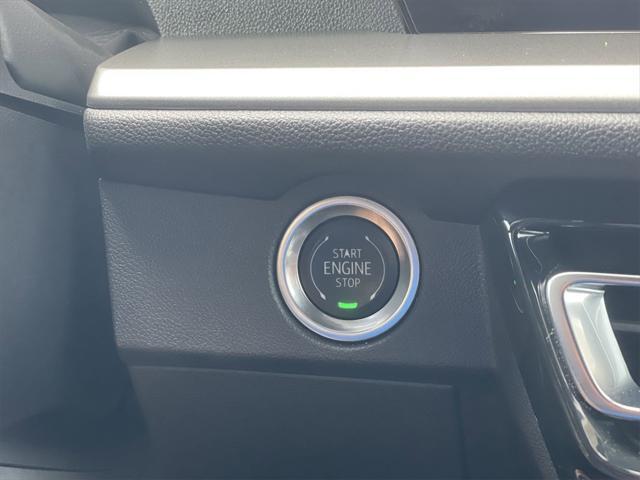 used 2025 Chevrolet Traverse car, priced at $39,850