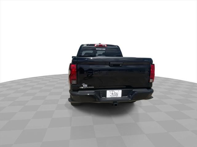 new 2025 Chevrolet Colorado car, priced at $35,275