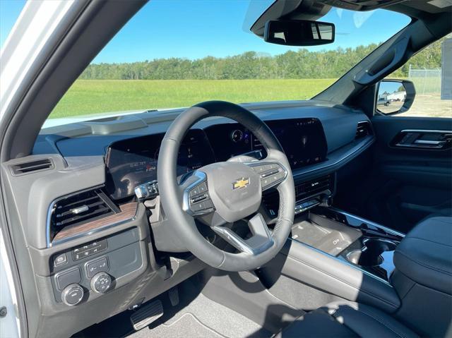 new 2025 Chevrolet Suburban car, priced at $71,880