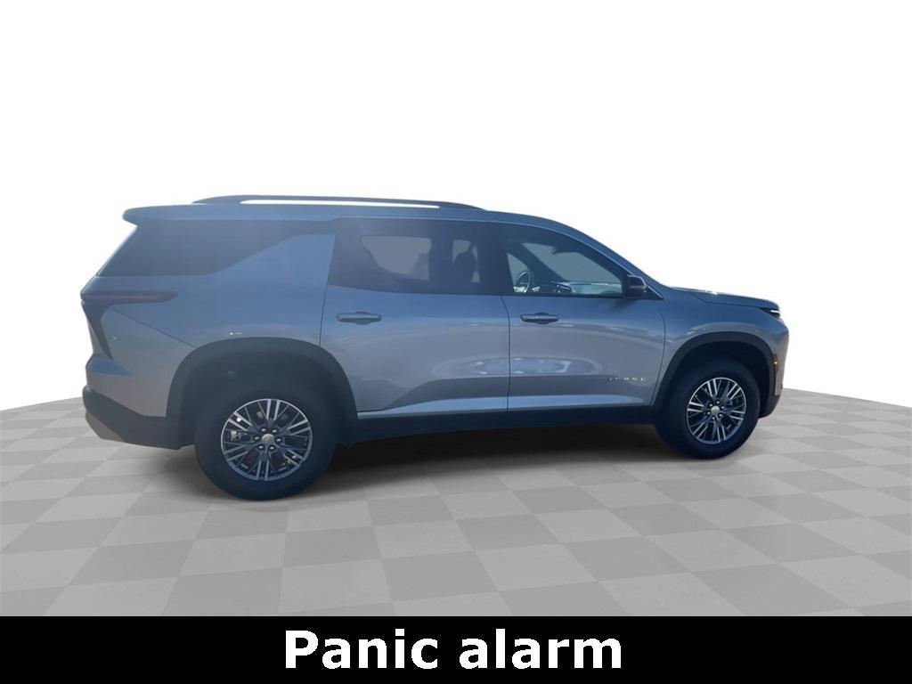 used 2025 Chevrolet Traverse car, priced at $39,850