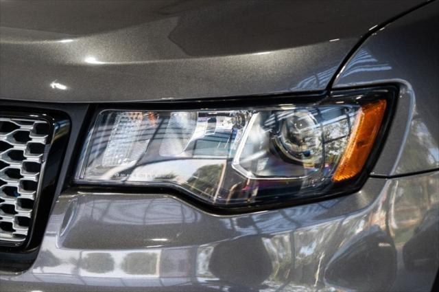 used 2018 Jeep Grand Cherokee car, priced at $20,250