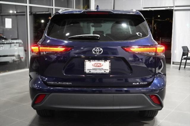 used 2021 Toyota Highlander car, priced at $27,788