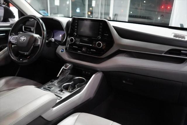 used 2021 Toyota Highlander car, priced at $28,205