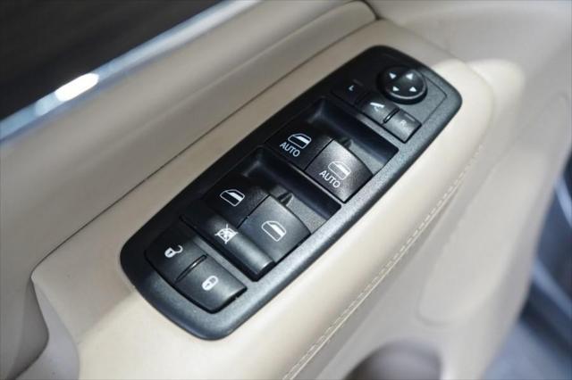 used 2019 Jeep Grand Cherokee car, priced at $18,288