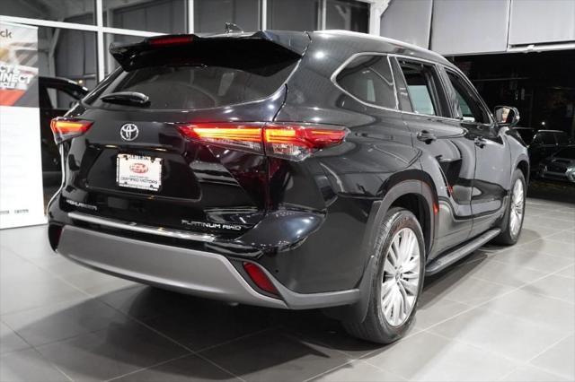 used 2023 Toyota Highlander car, priced at $43,005