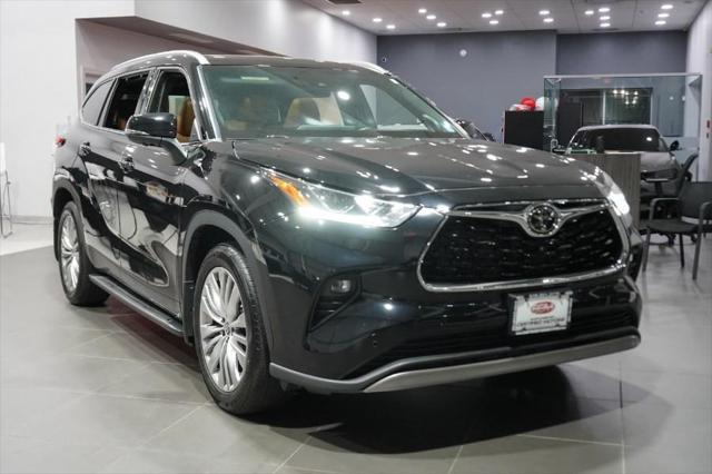 used 2023 Toyota Highlander car, priced at $43,005