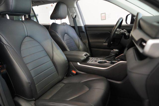 used 2021 Toyota Highlander car, priced at $29,888