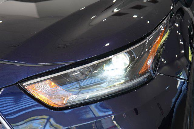 used 2021 Toyota Highlander car, priced at $29,888