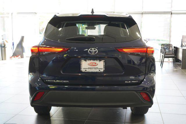 used 2021 Toyota Highlander car, priced at $29,888