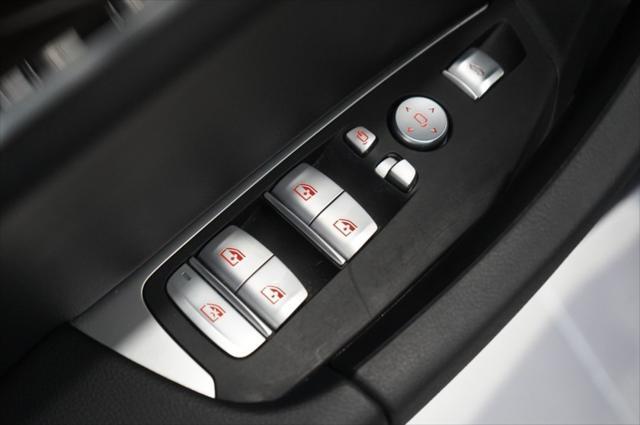 used 2023 BMW X3 car, priced at $32,005
