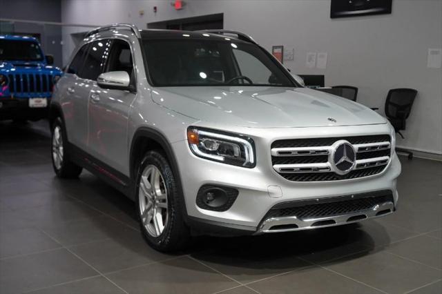 used 2022 Mercedes-Benz GLB 250 car, priced at $24,550