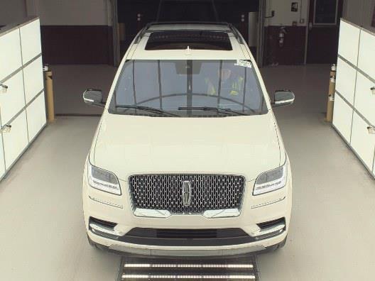 used 2020 Lincoln Navigator car, priced at $39,405