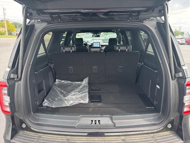 used 2024 Ford Expedition car, priced at $79,996
