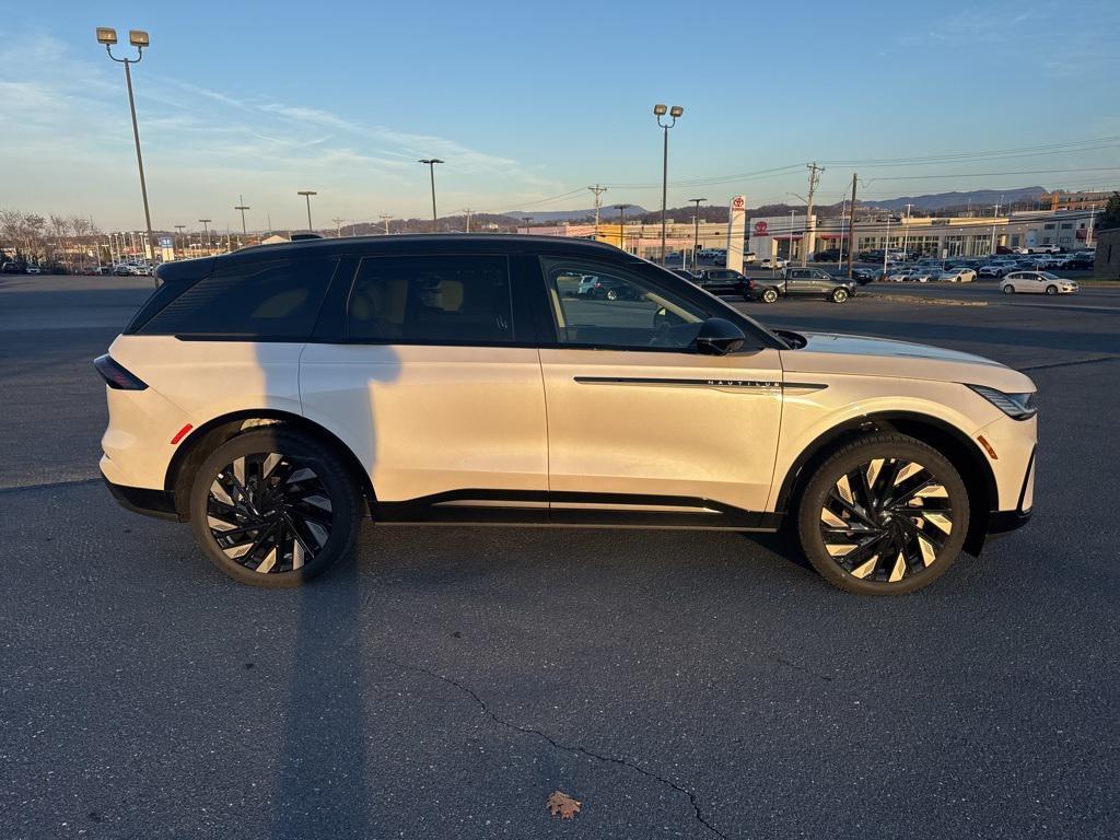 new 2026 Lincoln Nautilus car, priced at $73,240