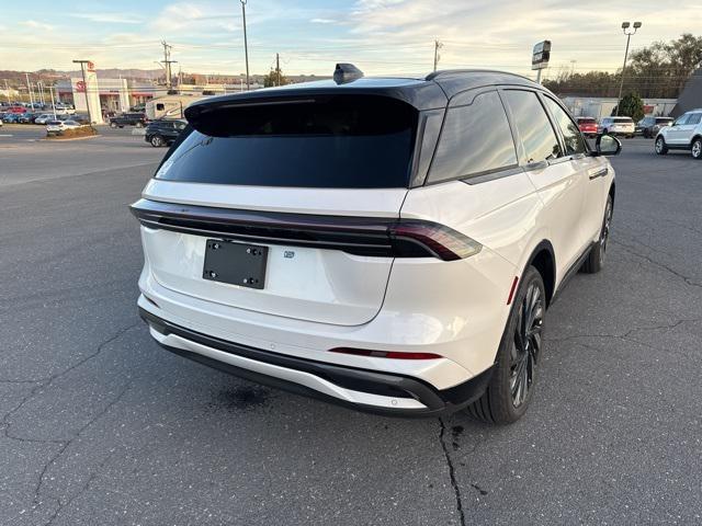 new 2025 Lincoln Nautilus car, priced at $70,810