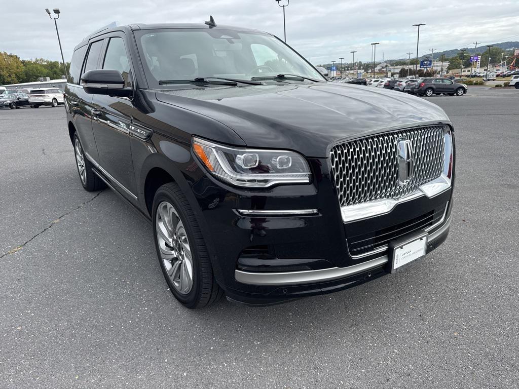 used 2024 Lincoln Navigator car, priced at $70,662