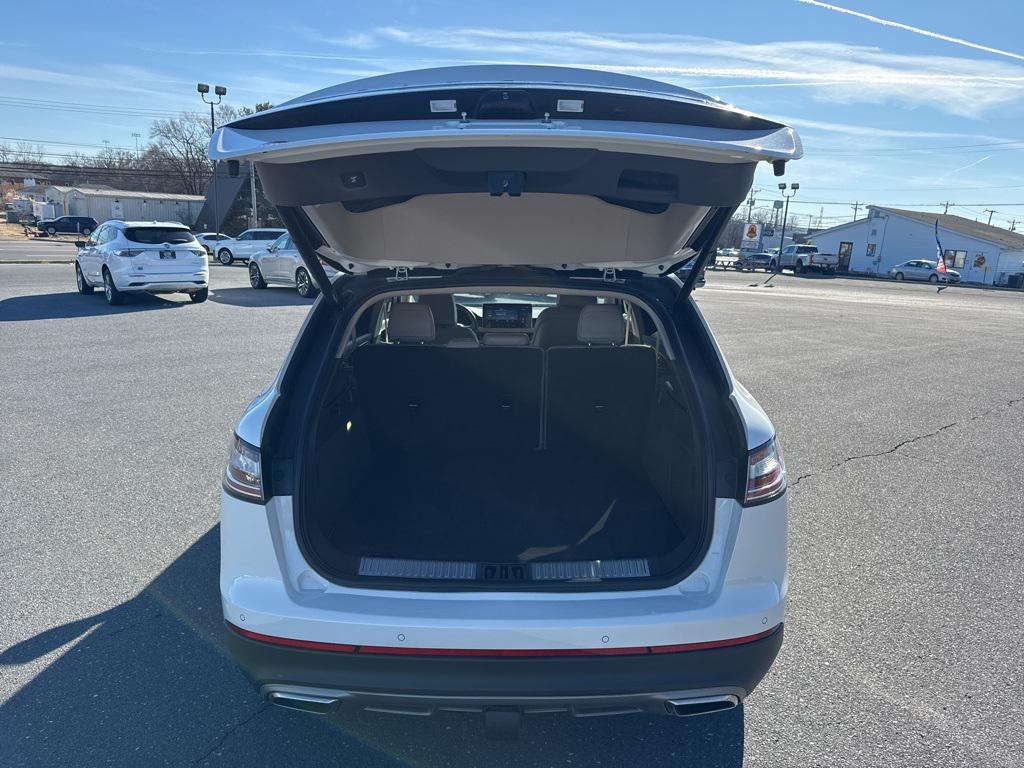 used 2021 Lincoln Nautilus car, priced at $35,496