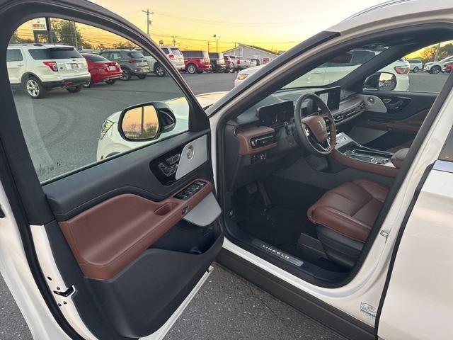 new 2025 Lincoln Aviator car, priced at $79,150