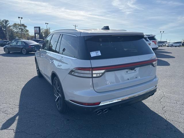 new 2025 Lincoln Aviator car, priced at $83,250