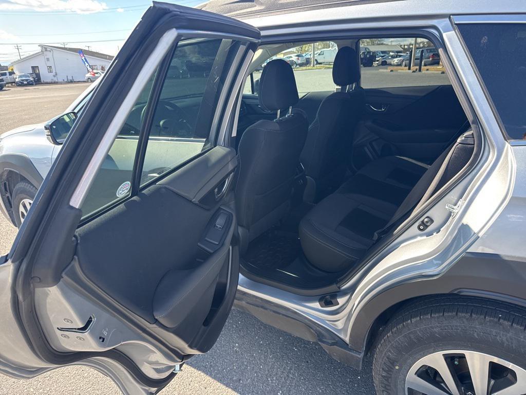 used 2025 Subaru Outback car, priced at $30,149