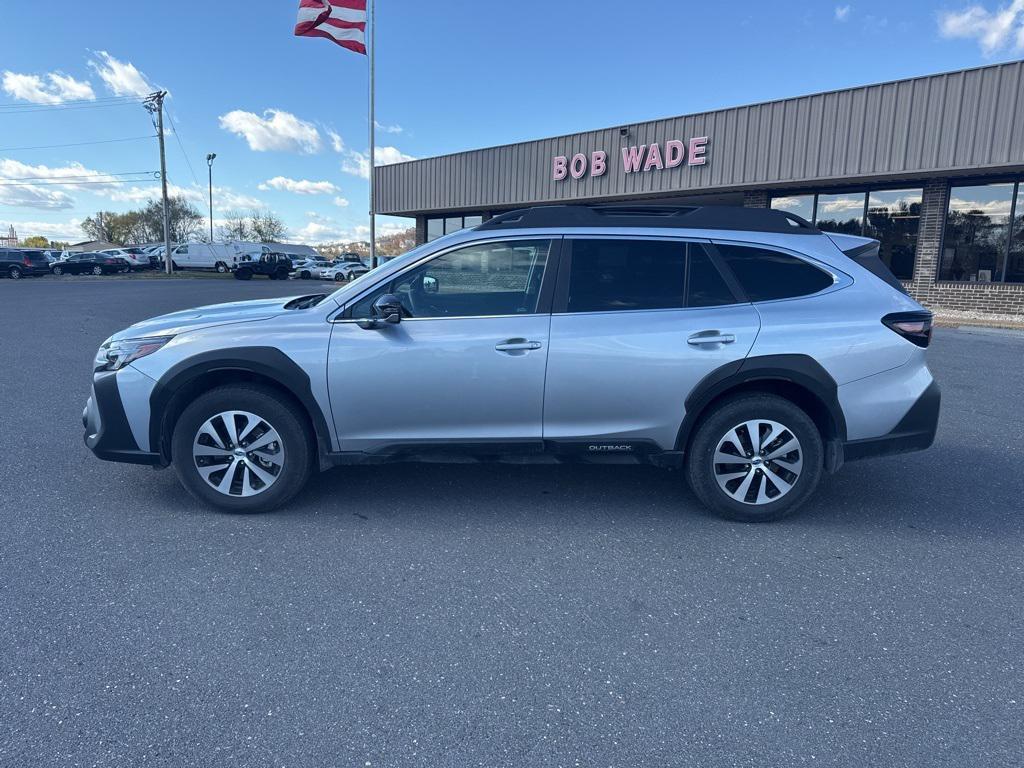 used 2025 Subaru Outback car, priced at $30,149