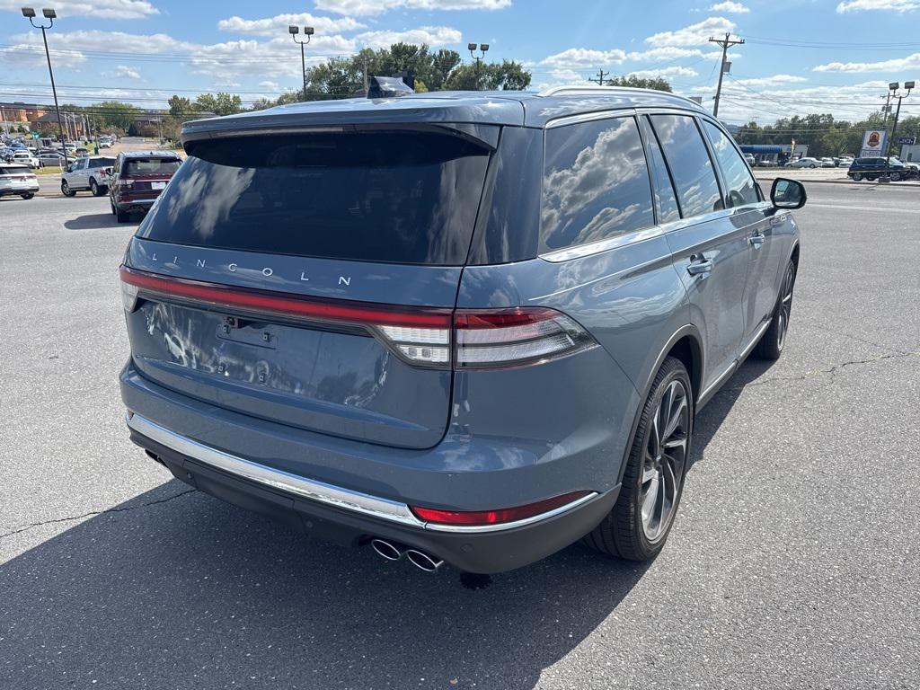 new 2025 Lincoln Aviator car, priced at $79,070