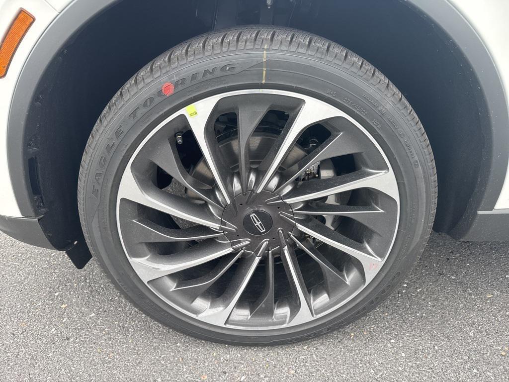 new 2026 Lincoln Aviator car, priced at $80,350