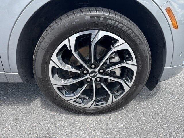 used 2024 Lincoln Nautilus car, priced at $58,422