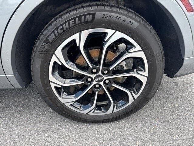 used 2024 Lincoln Nautilus car, priced at $56,992