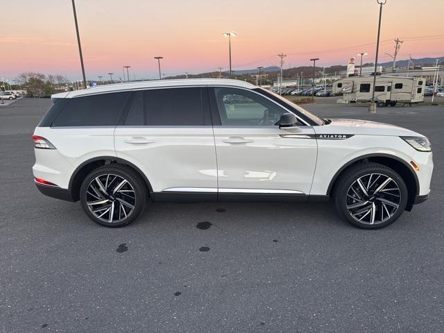 new 2025 Lincoln Aviator car, priced at $80,710