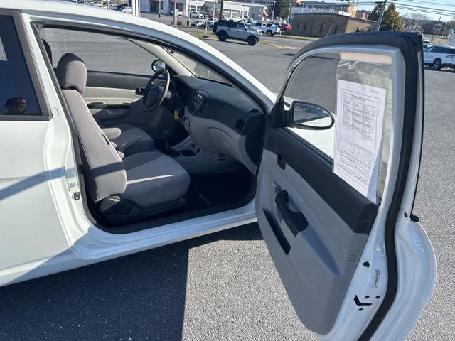 used 2009 Hyundai Accent car, priced at $5,557