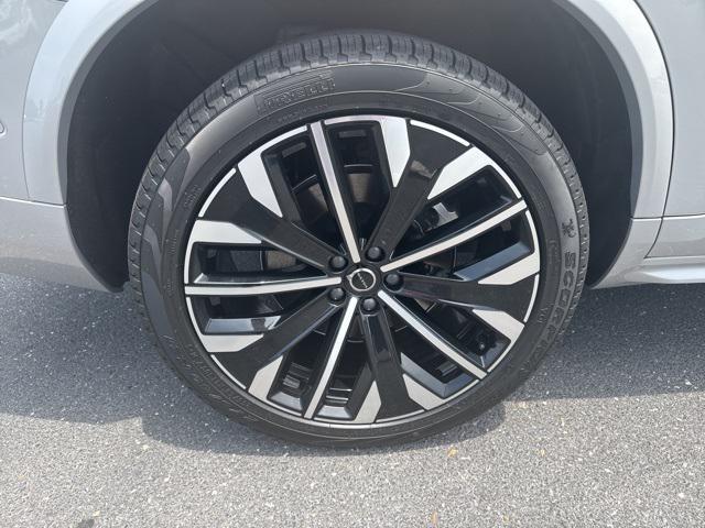used 2025 Volvo XC90 car, priced at $73,996