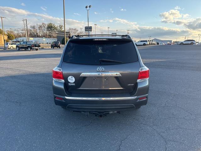 used 2013 Toyota Highlander car, priced at $12,462