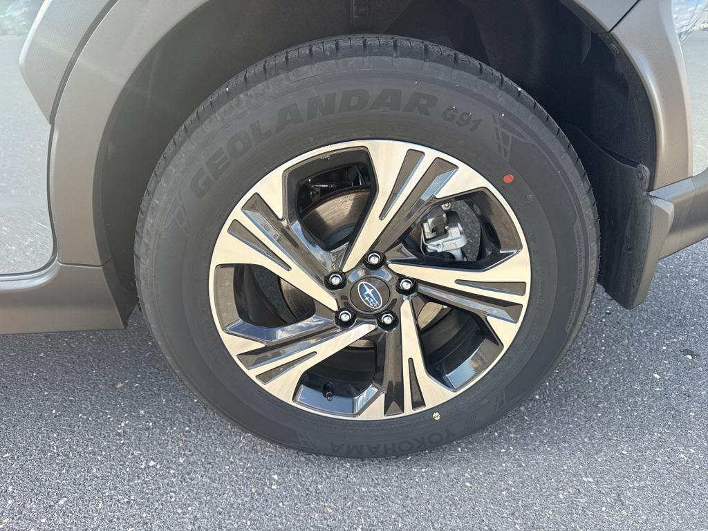 used 2025 Subaru Crosstrek car, priced at $27,395