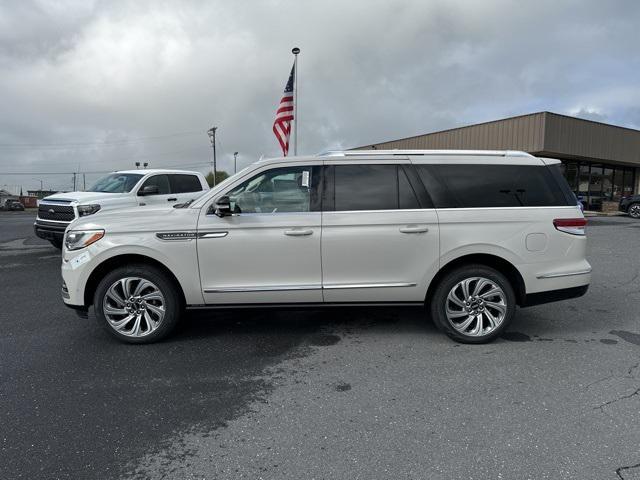 new 2024 Lincoln Navigator car, priced at $110,975