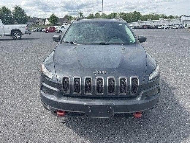 used 2017 Jeep Cherokee car, priced at $10,496