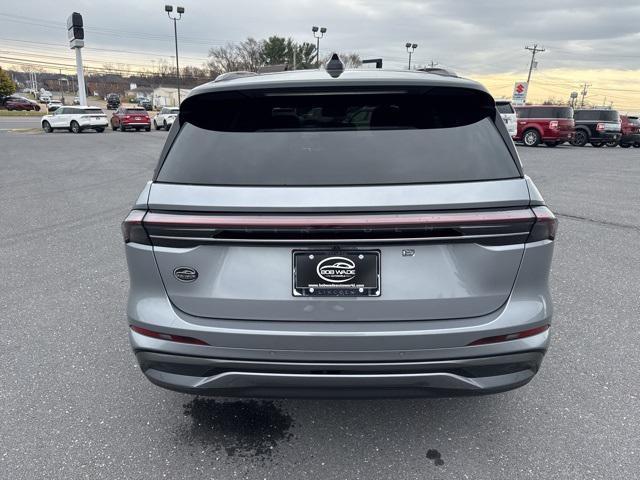 new 2025 Lincoln Nautilus car, priced at $66,355